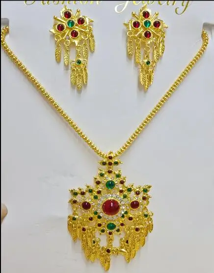 Pacific Jewelry & Watches Los Angeles - Tajskie akcesoria Kolczyki Naszyjniki Akcesoria w
