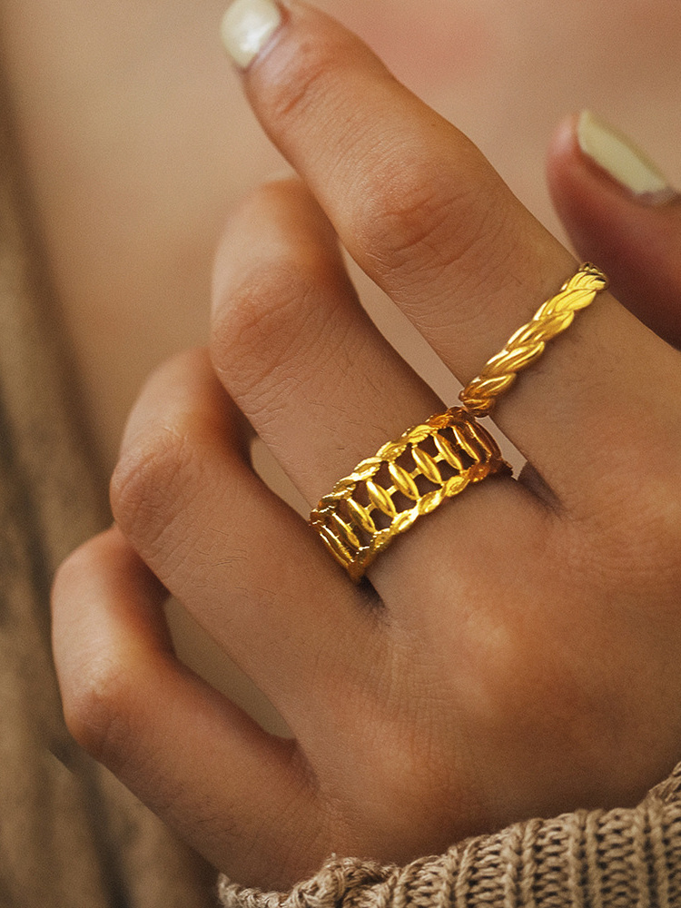 Otwarty pierścionek ze stali t – Titanium Steel Ring recenzja i cena