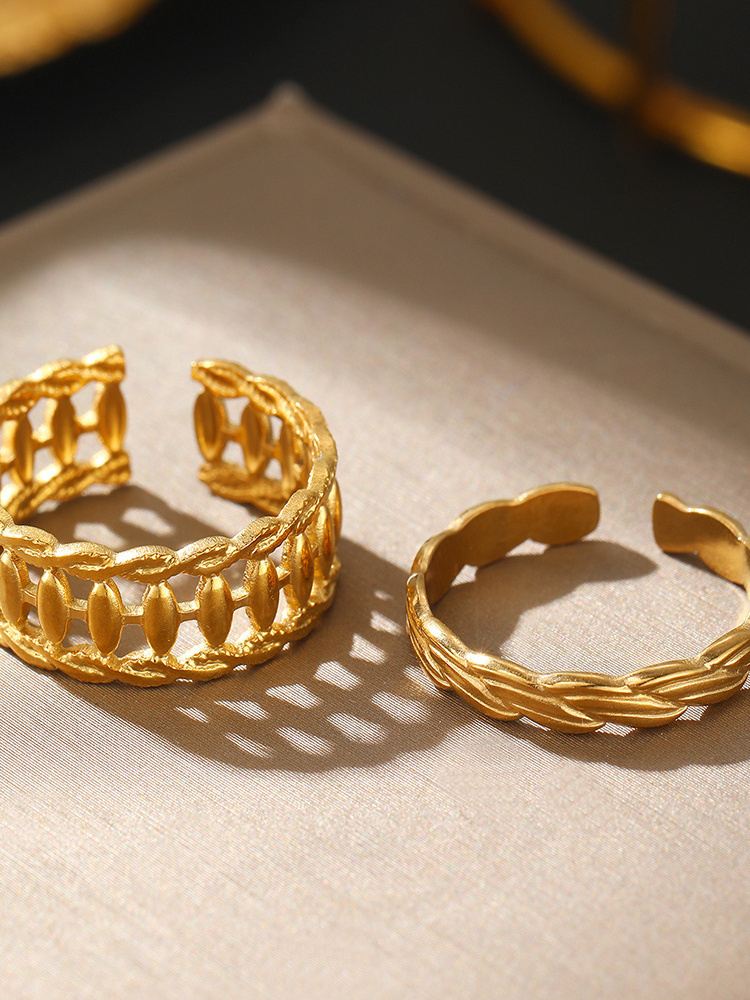 Otwarty pierścionek ze stali t – Titanium Steel Ring recenzja i cena